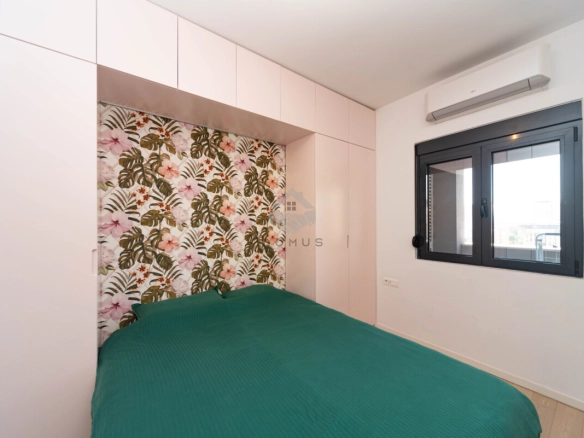 Jednosoban luksuzan stan 49 m² + garaža, Centar – Podgorica