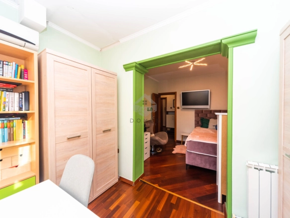Dvosoban stan 82 m² + podrum 14 m², Stari Aerodrom – Podgorica