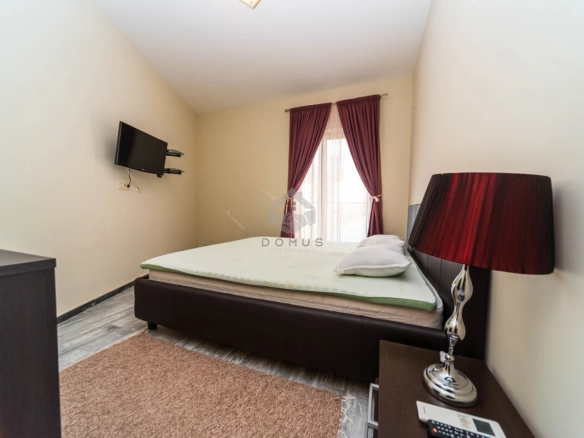 Jednosoban stan 91 m² sa pogledom na more + garaža, Bečići – Budva
