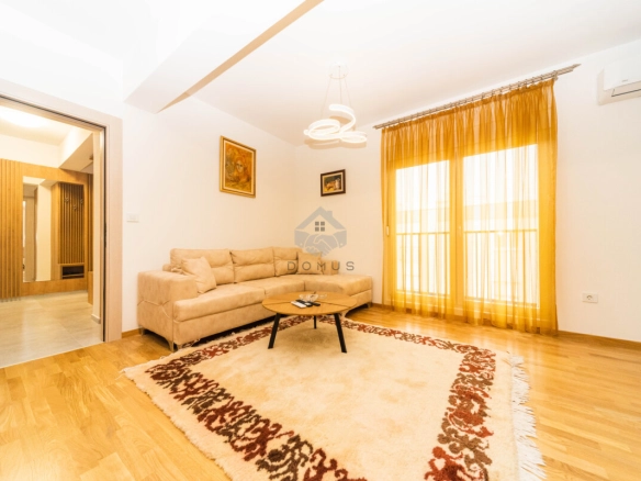 Jednosoban stan 51 m² + garaža, Stara Varoš – Podgorica