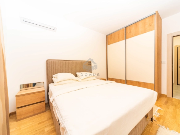Jednosoban stan 51 m² + garaža, Stara Varoš – Podgorica