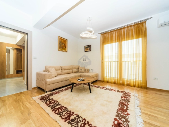 Jednosoban stan 51 m² + garaža, Stara Varoš – Podgorica
