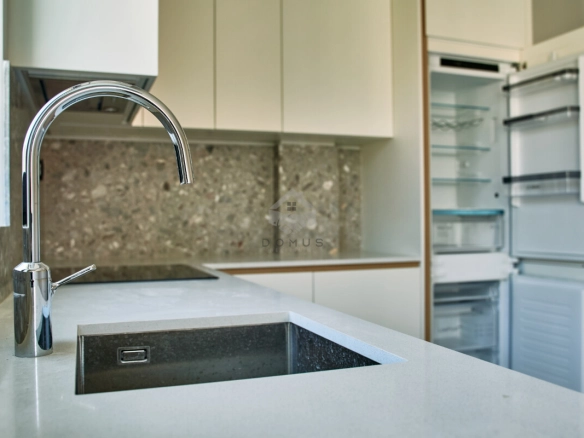 Dvosoban stan 102 m² sa pogledom na more, Boka Place – Tivat