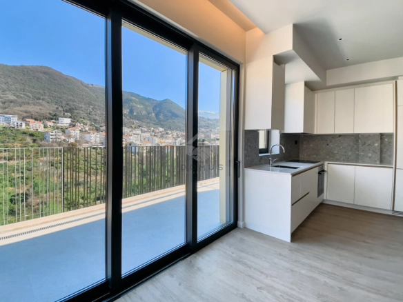 Dvosoban stan 102 m² sa pogledom na more, Boka Place – Tivat