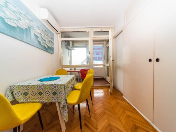 Dvosoban stan 76 m², Stari Aerodrom – Podgorica