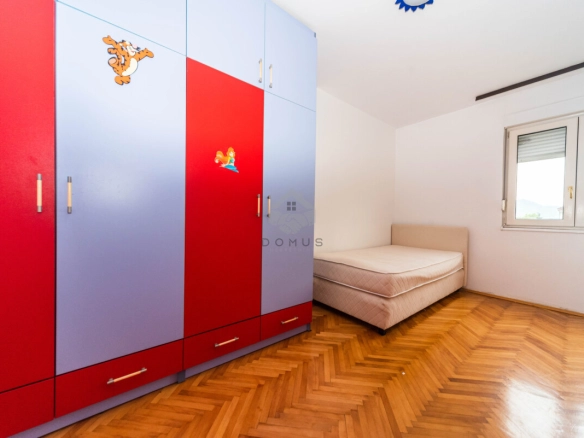 Dvosoban stan 76 m², Stari Aerodrom – Podgorica
