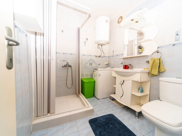 Dvosoban stan 76 m², Stari Aerodrom – Podgorica