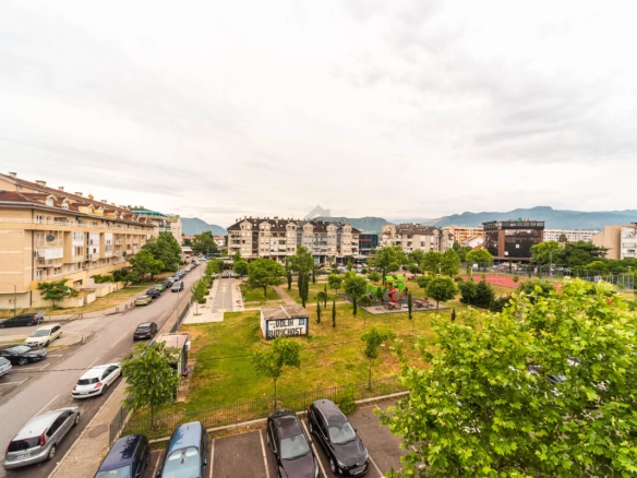 Dvosoban stan 76 m², Stari Aerodrom – Podgorica