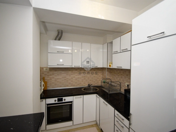 Trosoban stan 80 m² + garaža, Ljubović – Podgorica