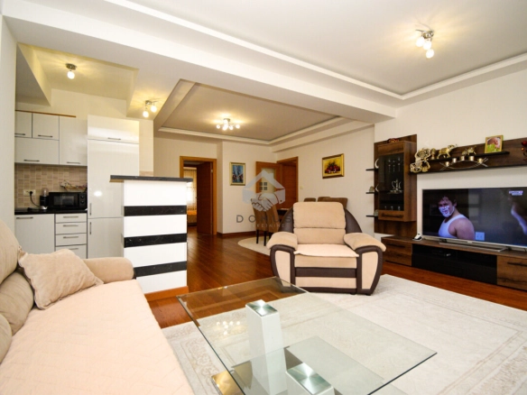 Trosoban stan 80 m² + garaža, Ljubović – Podgorica
