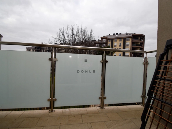 Trosoban stan 80 m² + garaža, Ljubović – Podgorica