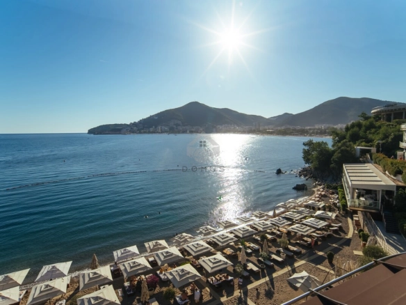 Luksuzni penthous 483 m², Dukley Gardens – Budva