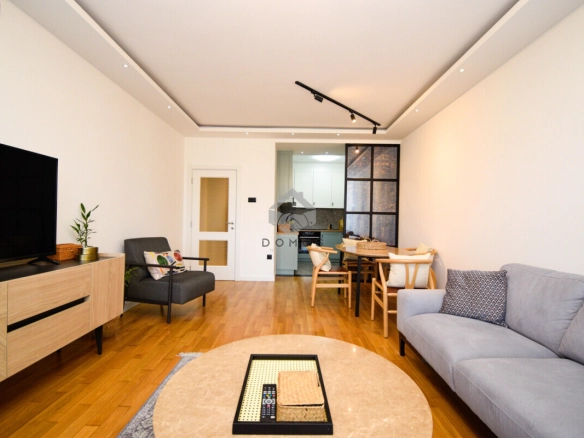 Trosoban stan 97 m², Krivi Most – Podgorica