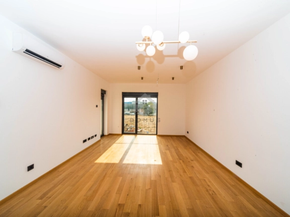 Dvosoban nov stan 76 m² + garaža, Zabjelo – Podgorica