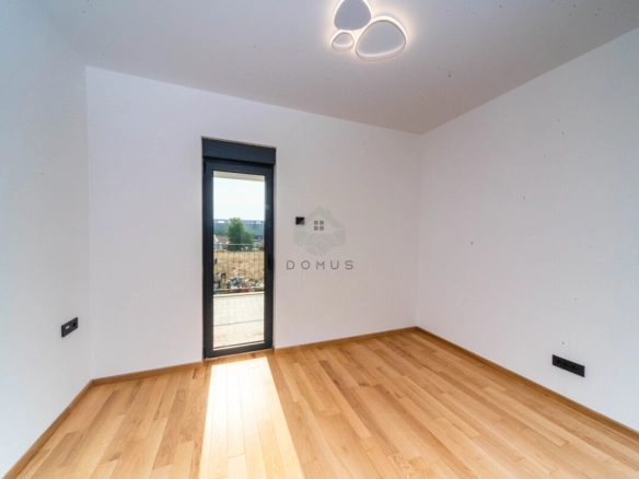 Dvosoban nov stan 76 m² + garaža, Zabjelo – Podgorica