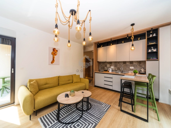 Jednosoban stan 39 m² + garaža, Centar – Kolašin