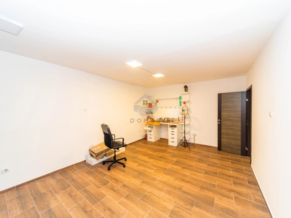 Poslovni prostor 80 m², Blok V – Podgorica
