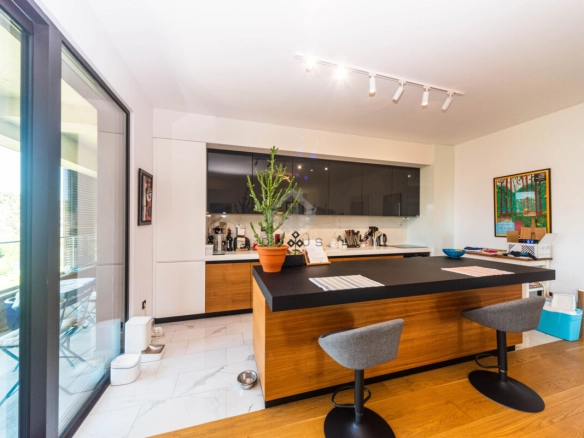 Trosoban stan 142 m² + garaža, Gorica – Podgorica