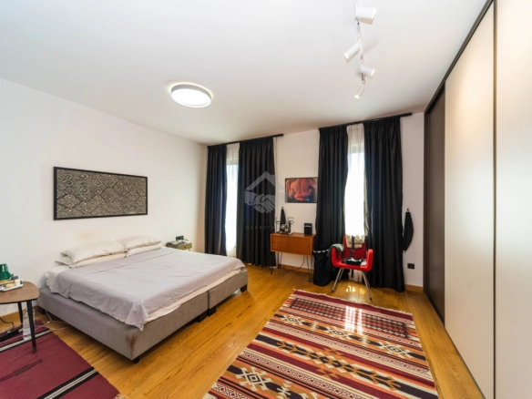 Trosoban stan 142 m² + garaža, Gorica – Podgorica