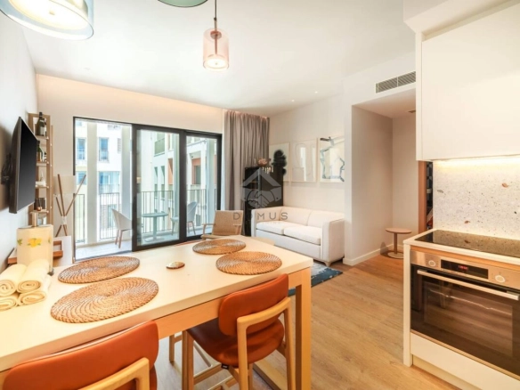 Jednosoban stan 55 m² sa pogledom na more, Tivat