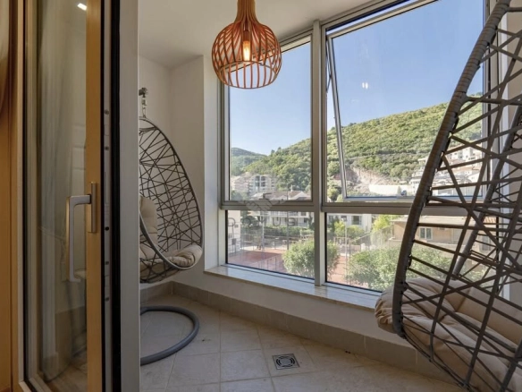 Dvosoban stan 90 m² – Budva — fotografija 13