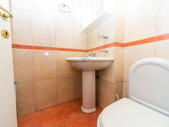Jednosoban namješten stan 70 m², Centar – Podgorica