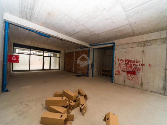 Poslovni prostor 324 m², Master Kvart – Podgorica