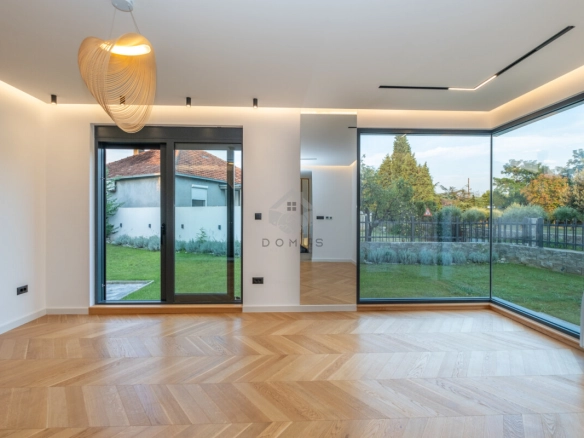 Moderna kuća 180 m² sa bazenom, Donja Gorica – Podgorica