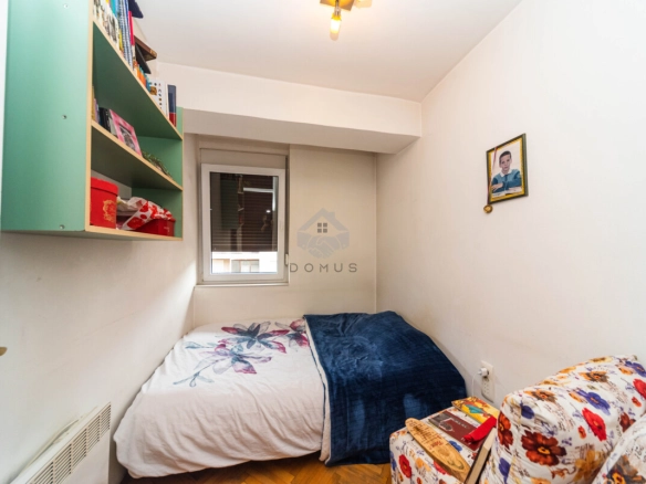 Trosoban stan 120 m² + garaža, Centar – Podgorica