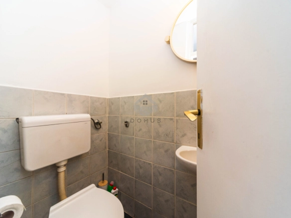 Trosoban stan 120 m² + garaža, Centar – Podgorica