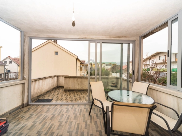 Kuća 150 m² na placu 220 m², Stari Aerodrom – Podgorica