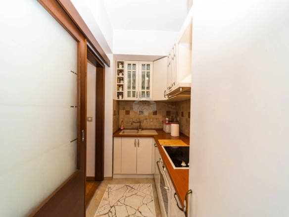 Dvosoban stan 62 m², Krivi Most – Podgorica