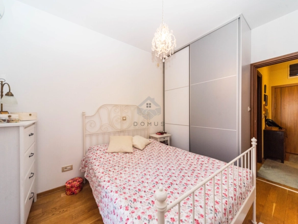 Dvosoban stan 62 m², Krivi Most – Podgorica