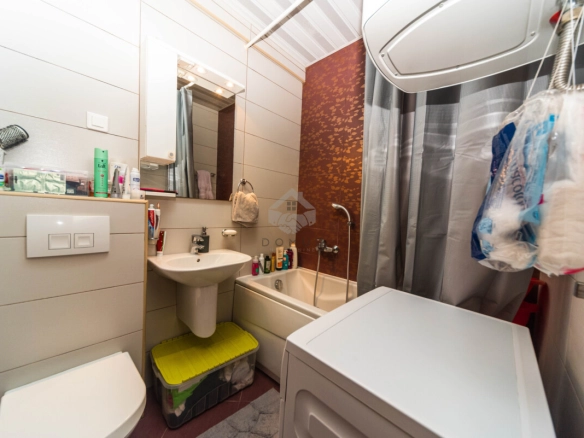 Dvosoban stan 62 m², Krivi Most – Podgorica