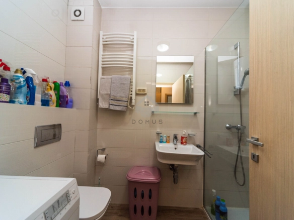 Jednosoban namješten stan u City kvartu, Podgorica — fotografija 8