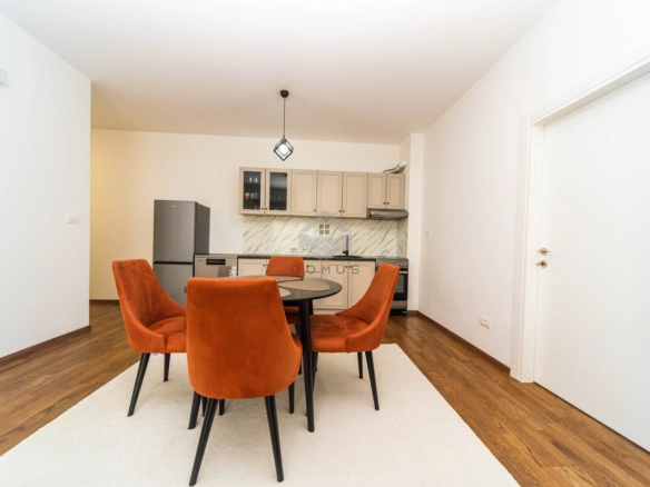 Dvosoban namješten stan 70 m², Čeluga – Bar