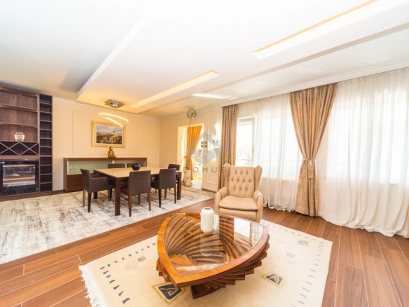 Trosoban luksuzan stan 200 m² + parking, Gorica C – Podgorica