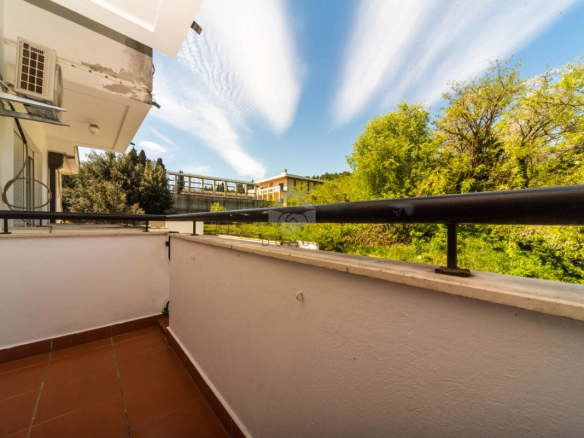Trosoban luksuzan stan 200 m² + parking, Gorica C – Podgorica