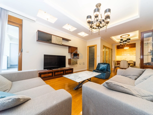 Trosoban stan 110 m² + garaža, Preko Morače – Podgorica