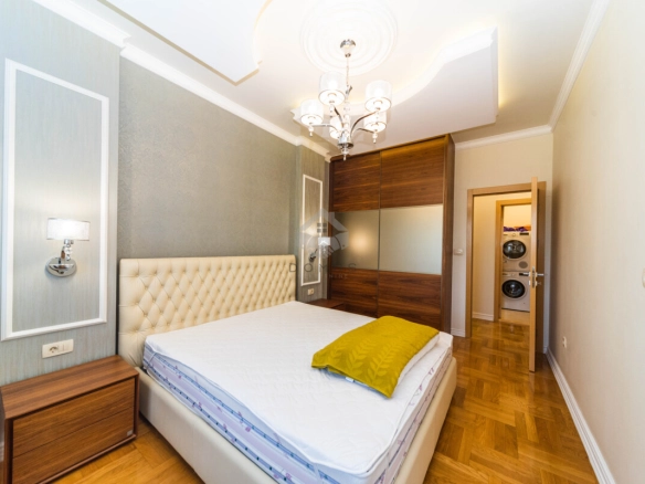 Trosoban stan 110 m² + garaža, Preko Morače – Podgorica