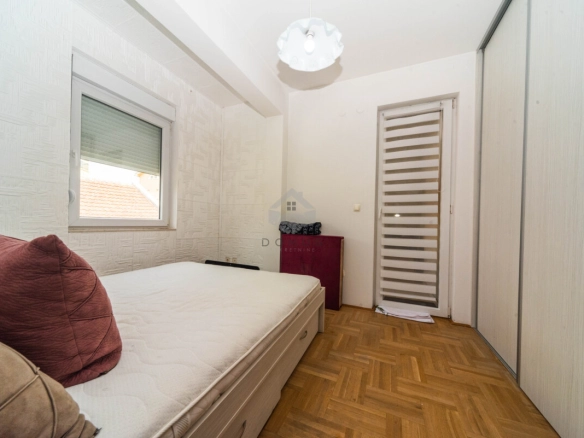 Dvosoban polunamješten stan 72 m², Momišići – Podgorica
