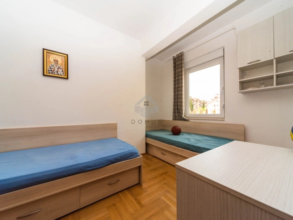 Dvosoban polunamješten stan 72 m², Momišići – Podgorica