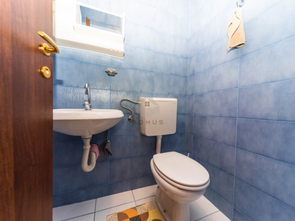 Dvosoban polunamješten stan 72 m², Momišići – Podgorica