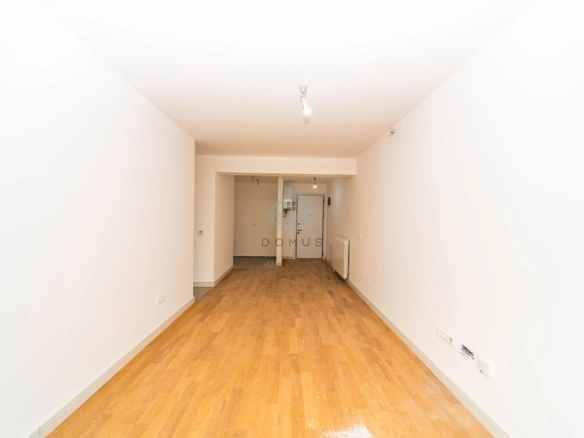 Dvosoban stan 60 m² + garaža, Centar – Kolašin