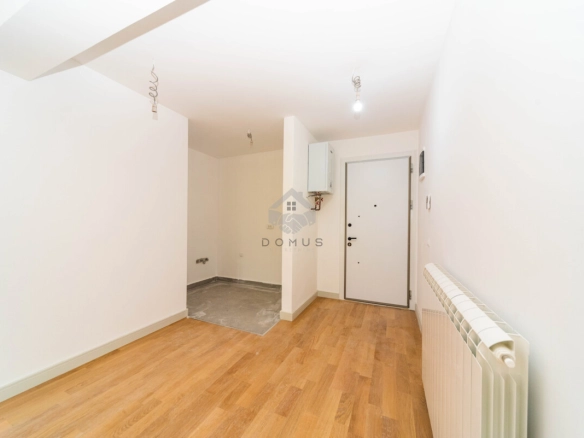 Dvosoban stan 60 m² + garaža, Centar – Kolašin