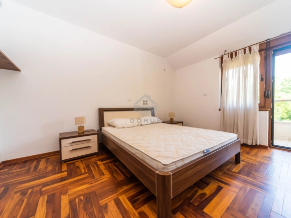 Četvorosoban dupleks stan 175 m², Gorica C – Podgorica