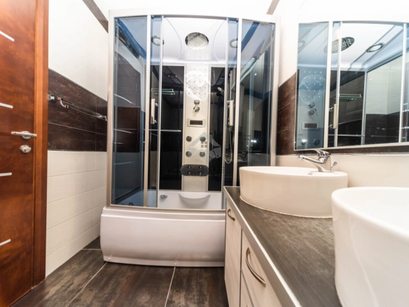 Četvorosoban dupleks stan 175 m², Gorica C – Podgorica