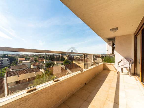 Četvorosoban dupleks stan 175 m², Gorica C – Podgorica