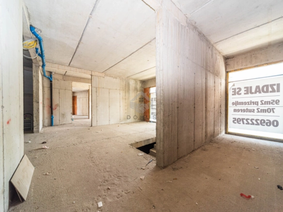 Central Point – Podgorica