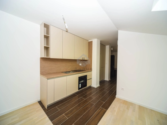 Jednosoban stan 54 m², Tološi – Podgorica